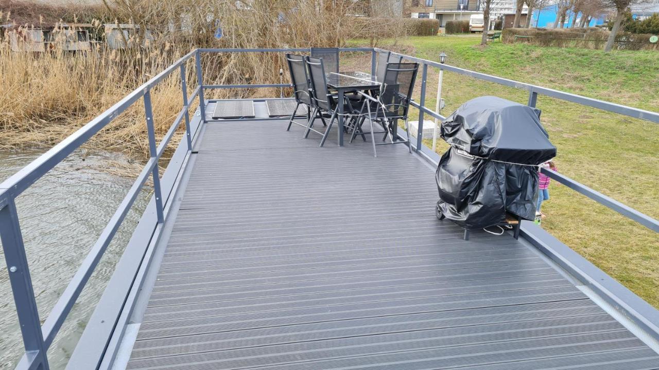 Hausboote Unteres Odertal Hausboot Kranich Hotel Schwedt Buitenkant foto