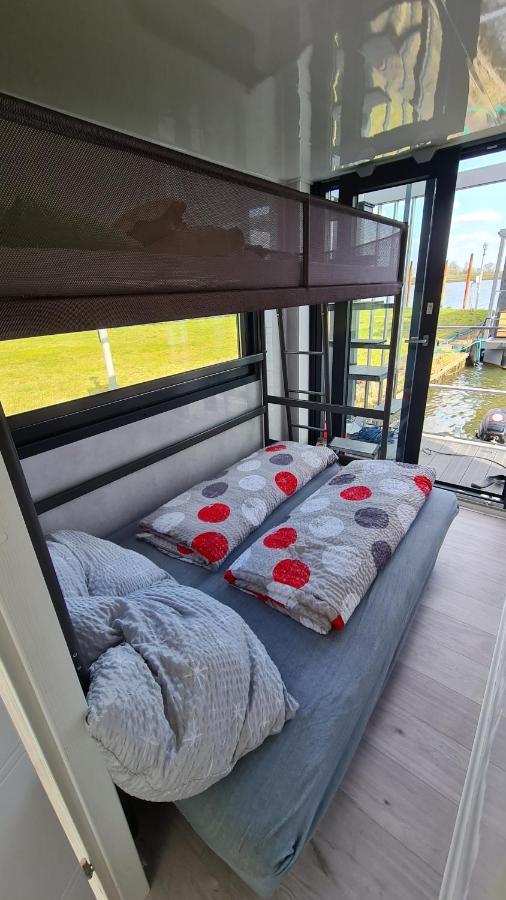 Hausboote Unteres Odertal Hausboot Kranich Hotel Schwedt Buitenkant foto